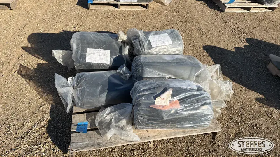 (5) Tarps Farm Support Item