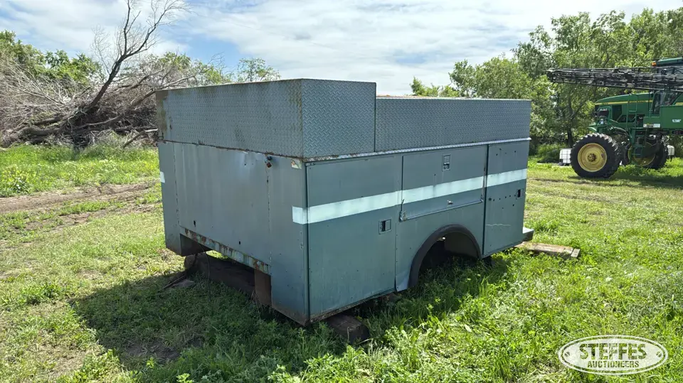 Fort Garry Industries service body Van Bodies and Truck Attachment