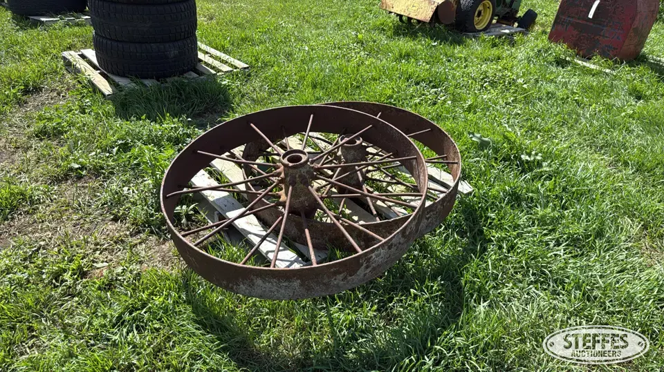 (2) Wagon wheels Collectibles-Other