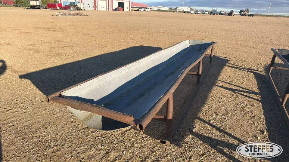 Bunk feeder Feeders and Bunk