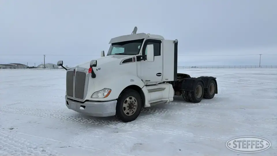 2016 Kenworth T680 Conventional Truck without Sleeper