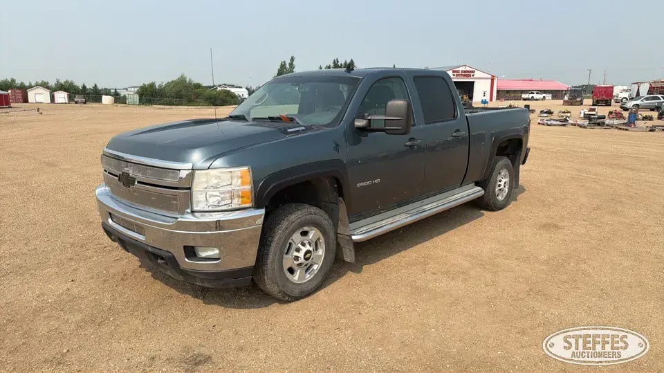2011 Chevrolet Silverado 2500 HD LT 3 Quarter Ton Pickup