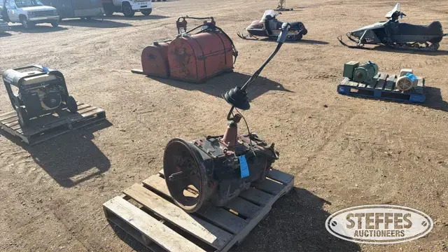 Eaton Fuller Roadranger transmission