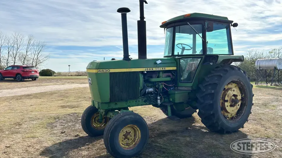 1976 John Deere 4430 2WD Tractor