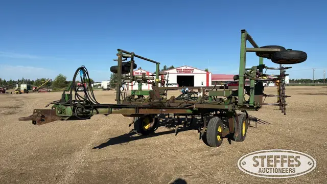 John Deere 655