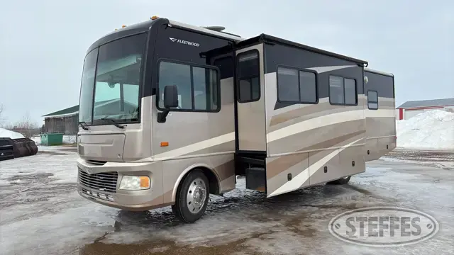 2007 Fleetwood Boulder