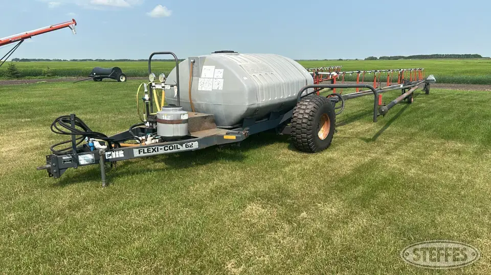 Flexi-Coil 62 Pull-Type Sprayer