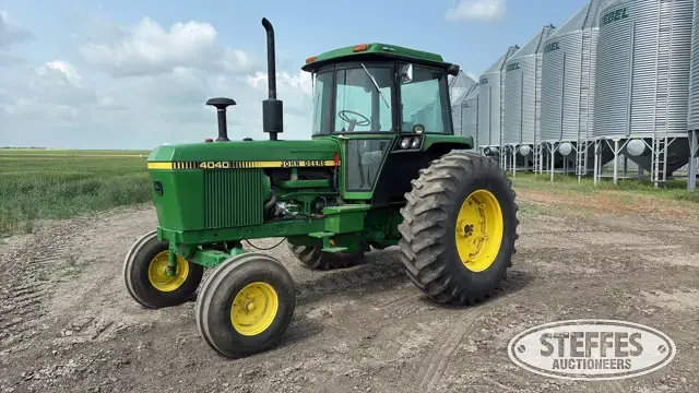 1980 John Deere 4040