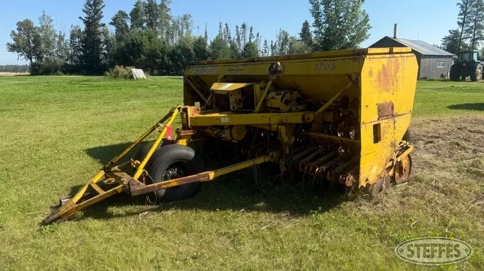Haybuster 1206 No Till Drill