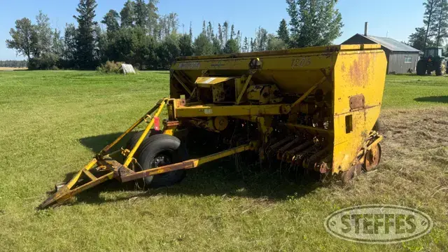 Haybuster 1206