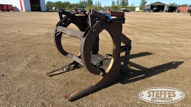 Wheel loader grapple