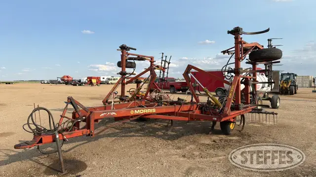 Morris Magnum CP-725
