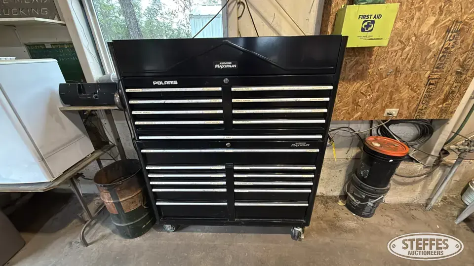 Mastercraft Maximum toolbox Storage and Bench