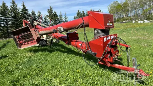Farm King 1370