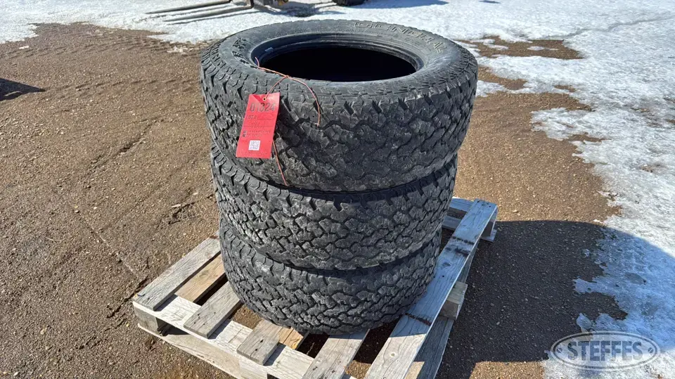 (3) General Grabber AT2 275/65R18 tires Passenger-Light Truck Tire