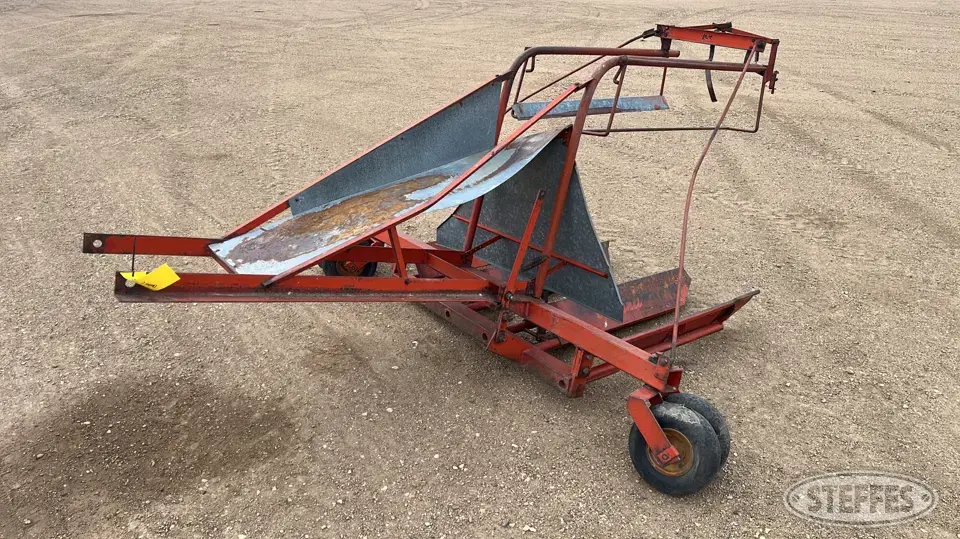 Inland bale stooker Bale Handling