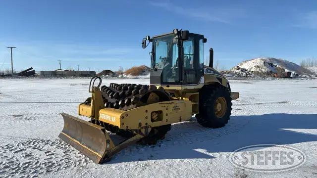 2005 CAT CP-563E