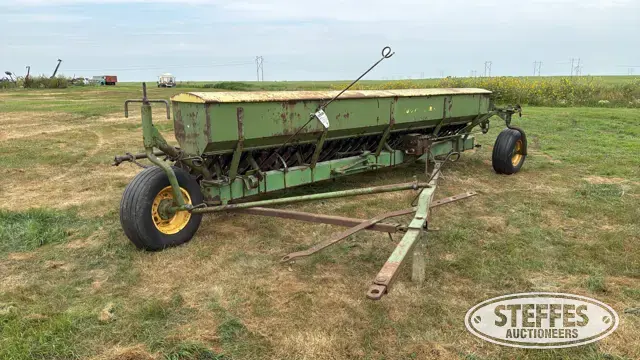 John Deere D1918