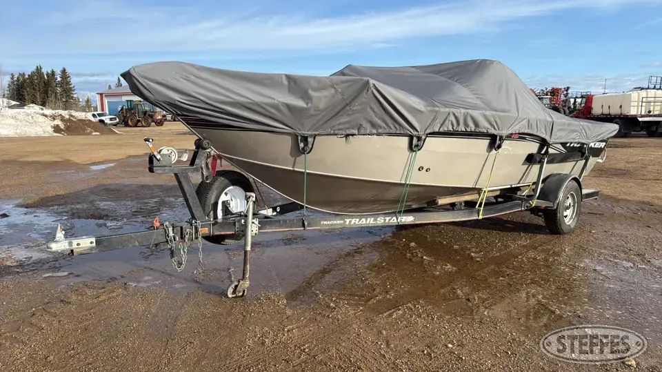 2003 Tracker Targa 18 Boat