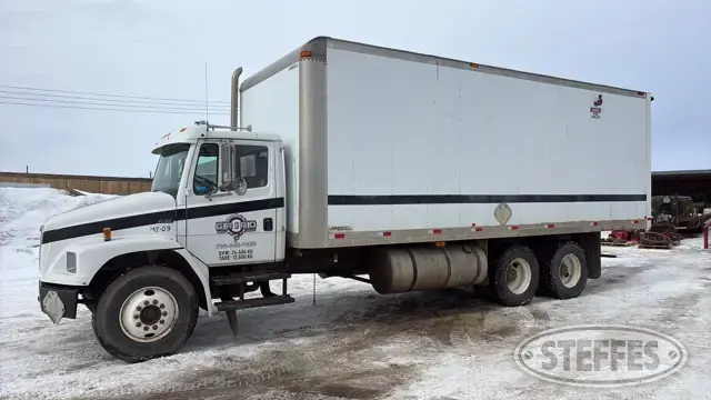 1998 Freightliner FL80