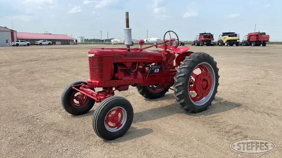 1944 Farmall H 2WD Tractor