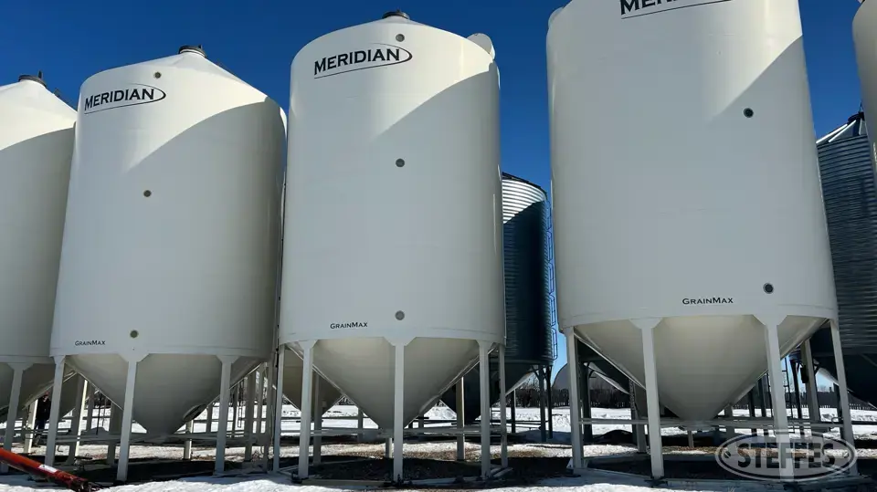 Meridian MGM4000 Hopper Bin