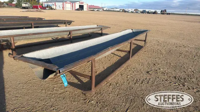 Bunk feeder