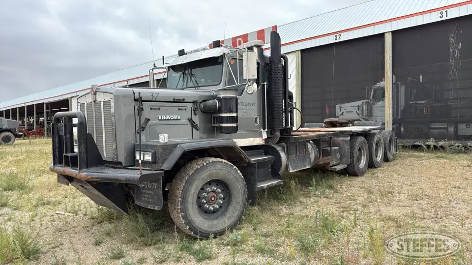 2001 Kenworth C500 Winch Truck
