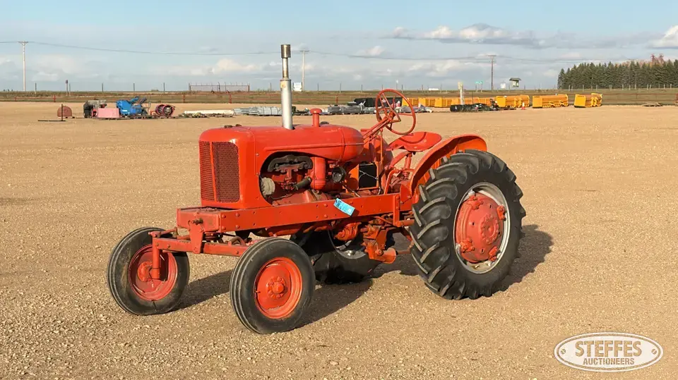 Allis-Chalmer WD Collectible Tractor