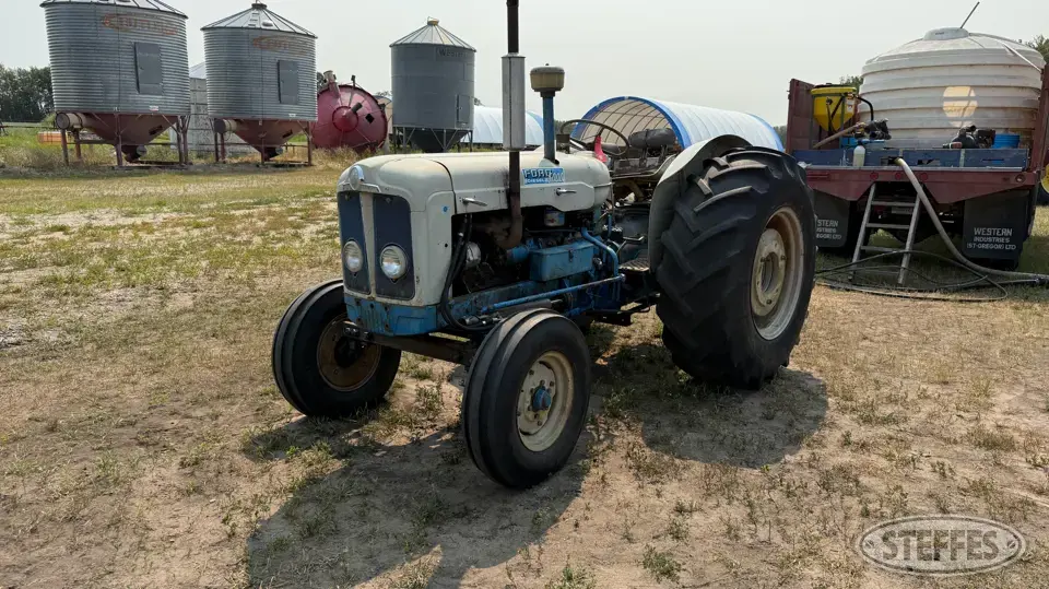 Ford 5000 Collectible Show Tractors-Stationary Engine