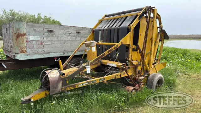 1972 Vermeer 605
