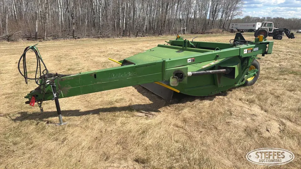 1998 John Deere 930 Mower Conditioner