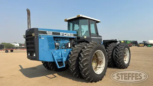 1984 Ford Versatile 846