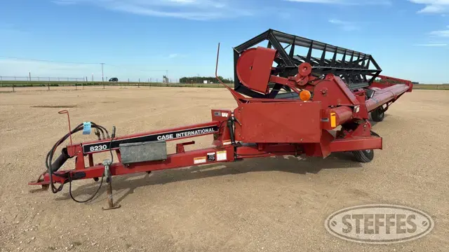 Case IH 8230