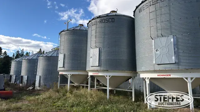 Westeel-Rosco hopper bin