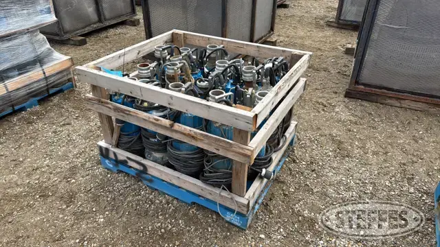 (16) Tsurumi submersible trash pumps