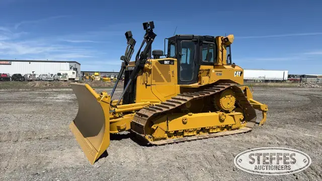 2013 CAT D6T LGP