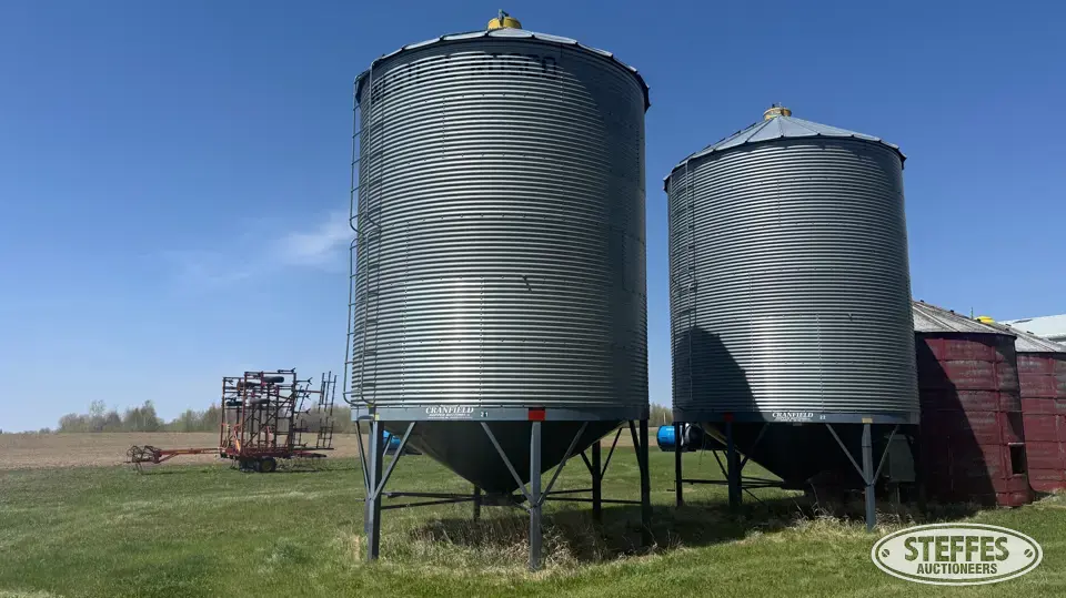 Westeel-Rosco 1406 Hopper Bin