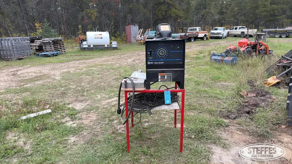 Miller Dialarc 250 AC/DC Welding