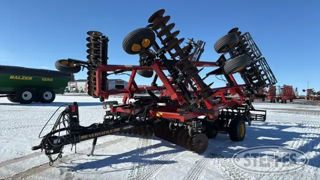 2018 Versatile Viking VT320-31