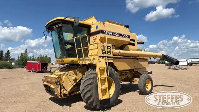 1997 New Holland TR98