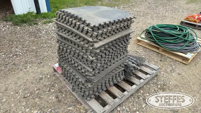Foam flooring