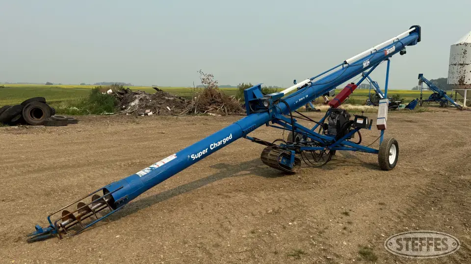 2010 Brandt 1035 Straight Auger