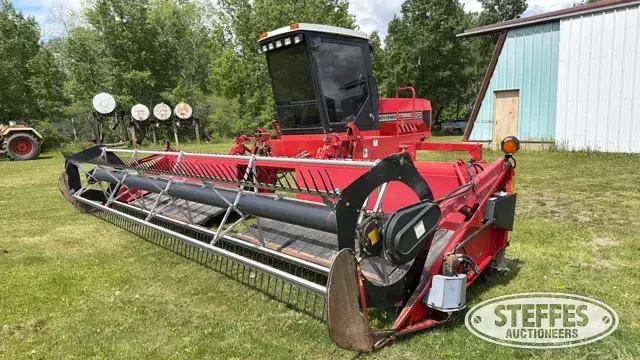 1997 Massey Ferguson 220