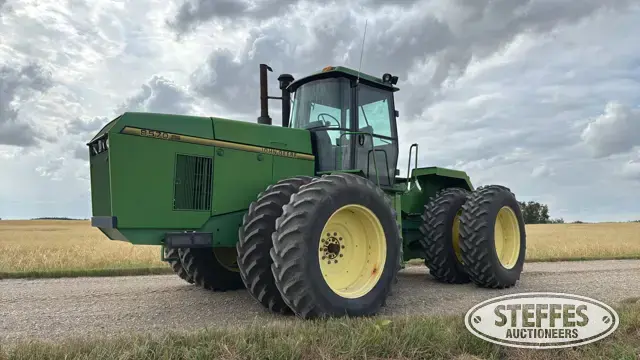 1995 John Deere 8570