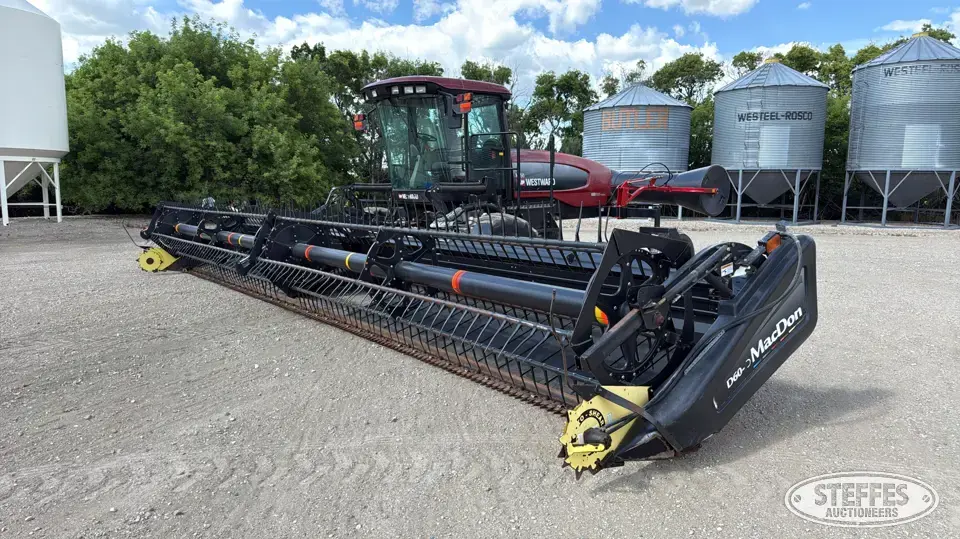 2009 Westward M150 Self-Propelled Swather