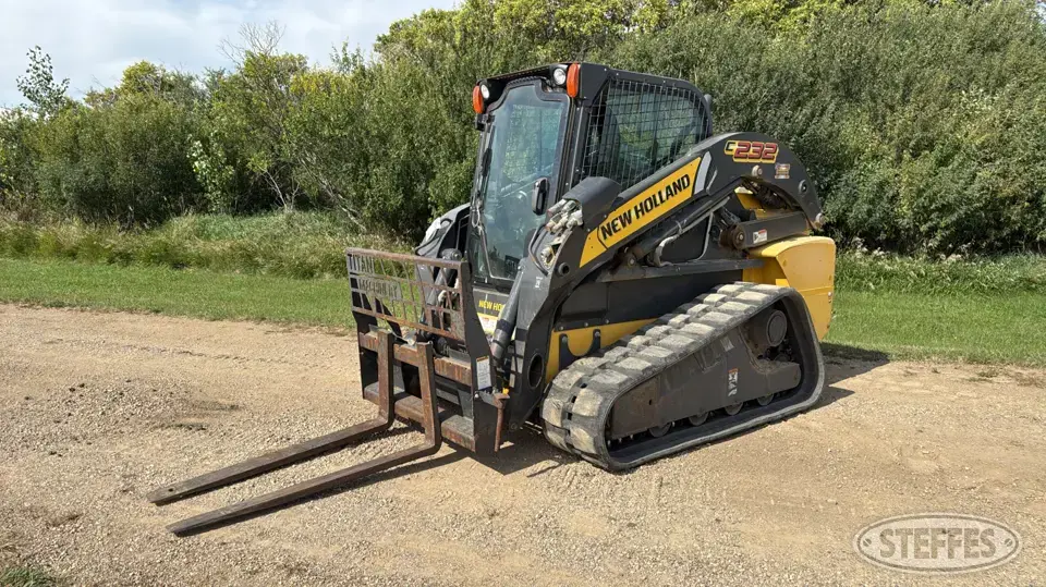 2011 New Holland C232 Tracked Skid Steer