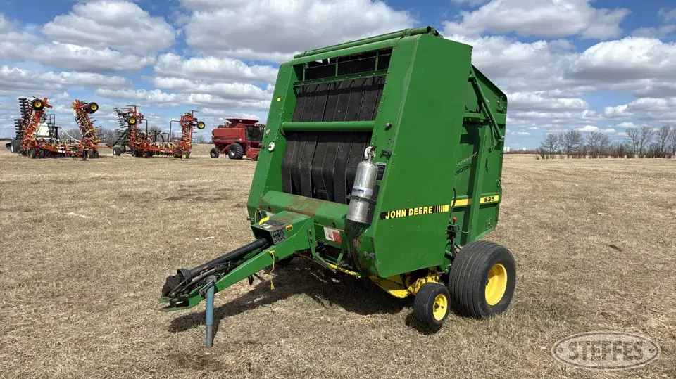 1991 John Deere 535 Round Baler