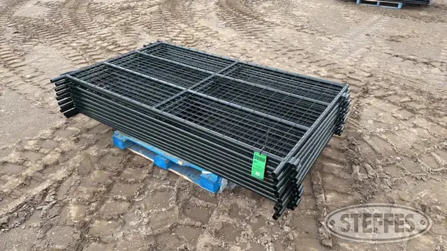 (10) BYT mesh panels