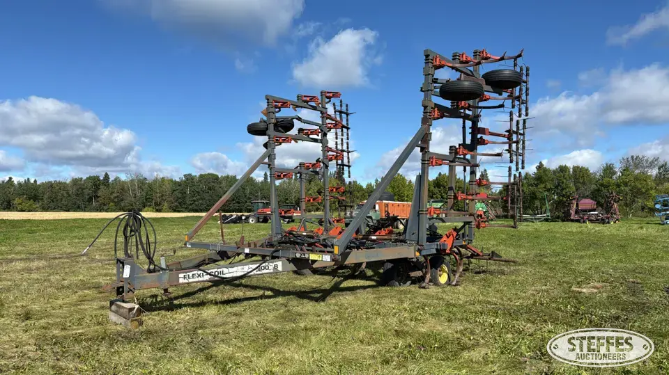Flexi-Coil 300B Chisel Plow
